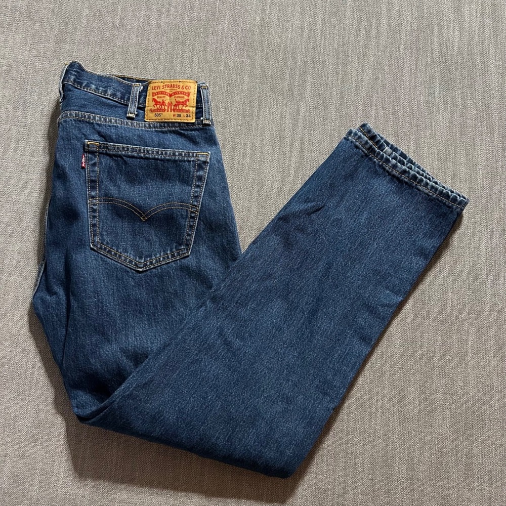Levi's 505 Regular Fit Jeans Mens 38x31 Dark Wash Blue Straight Leg Denim